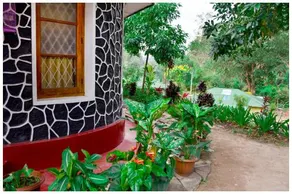 NR Sanduni Holiday Bungalow - Image 3
