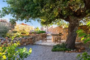Hotel Villa Kerasi - Image 3