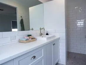 New Home~close to Airport & Swan Valley inc B/fast 1st Morning~ - Image 3