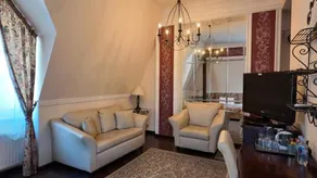 Eiropa Deluxe Hotel - Image 5