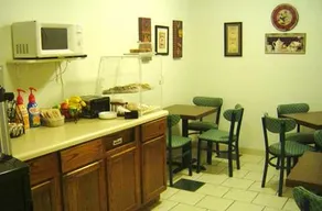 Ripon Welcome Inn and Suites - Image 3