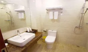 Emeishan Baiyin Hot Spring Smart Hotel - Image 2