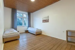 T&K Apartments Duisburg 4 Rooms Apartment 2nd Floor - Image 4