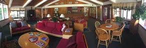 Mountaineer Inn at Stowe - Image 4
