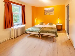Spacious Holiday Home In Falaen With Garden - Image 4