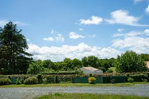Studio Independant Chez L’Habitant Au Calme (N°2) (Adults Only) - Image 5