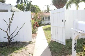 Tropical Retreat ** 2 BR ** Singer Island - Image 3