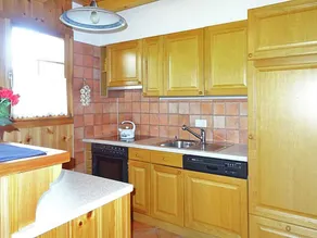 Comfortable Holiday Home With Fireplace In Vex - Image 3