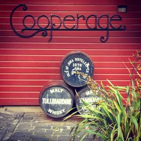 The Cooperage Apartment No 6, The Shore - Image 5