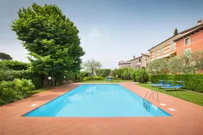 Giallo Limone Apartment With Pool - Image 2