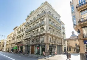 Valencia Luxury Catedral - Image 4