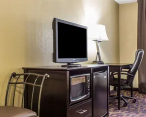 Quality Inn Lincolnton - Image 5