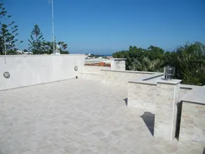 B&B Offside - Image 3