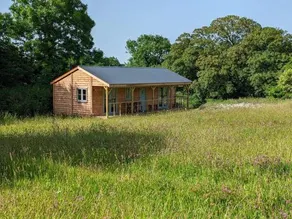 Raleigh Lodge high quality lodge in secluded meadow - Image 5