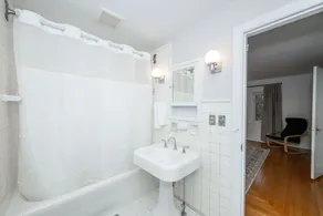 Avon Hills Hideaway - Image 4