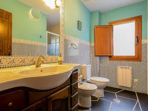 Secluded Cottage in Villanueva de Oscos with Private Garden - Image 3