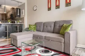 City Centre Retreat - 1BR Condo with Desk - Image 3