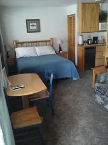 River Bend Motel LLC - Image 5
