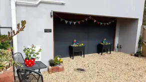 Lovely, Spacious 1-bed Apartment in Poole - Image 4