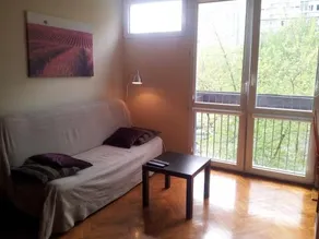 Atrium Apartment - Image 3