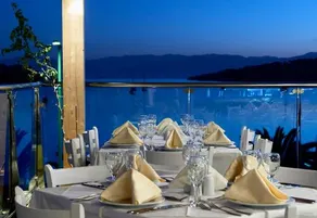 Nautica Bay Hotel - Image 5