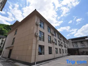Shennongjia Shengjing Yijia Hotel (Muyu Shop) - Image 3