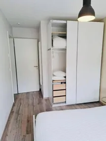 Luxury New Flat with Terrace & Parking - Image 3