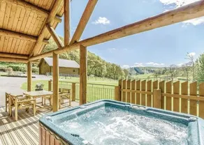 Blackwell Lodges - Image 2
