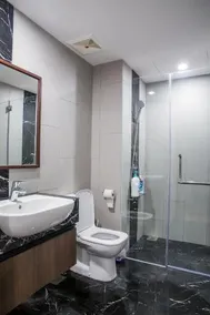 3BR Seaview Suite Gurney Drive - Image 5