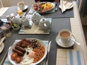Summerlands Bed and Breakfast - Image 3