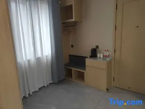Maple Hotel - Image 5
