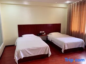 Cenxi Hotel - Image 5