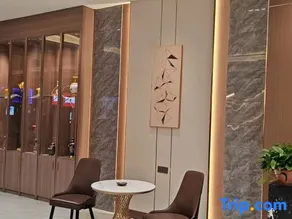 Yuehao International Hotel - Image 2
