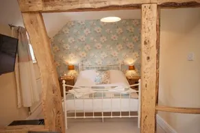 The Seven Stars Inn - Image 2
