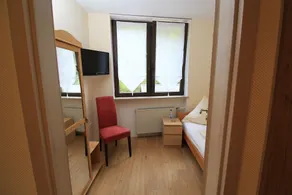 Waldhotel Albachmuhle - Image 2