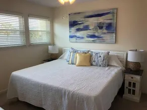 2 D, Three Bedroom Townhome - Image 3