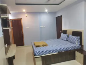 Goroomgo Grand Inn lodge Grand Raod Puri - Image 2