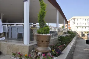 Grand Savon Hotel - Image 4