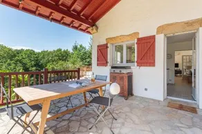 LANDAGAINA Villa with heated pool and garden Guethary close to Biarritz - Image 3