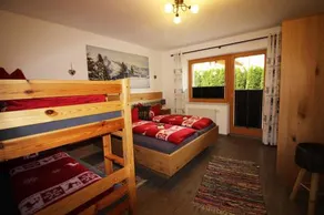 Apart KrÖll - Image 2