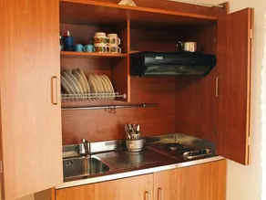 Villa Leandra Bed & Breakfast - Image 4