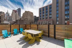 Midtown West Apartment - Image 3