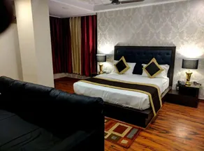 Hotel White Castle - Image 3