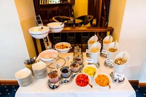 Strandhotel Ostfriesenhof - Image 2