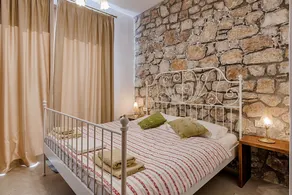 Salakos Villas - Image 4