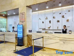 XiaMen Bailu Hotel - Image 4