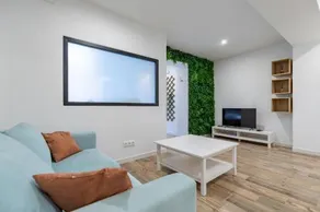 ApartUP Ruzafa Vertical - Image 3