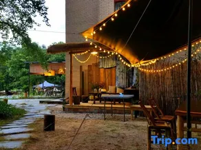 Longshan Village Zhuge Homestay - Image 5