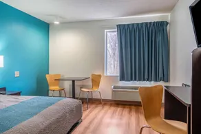 Motel 6 Rocky Mount - Image 5