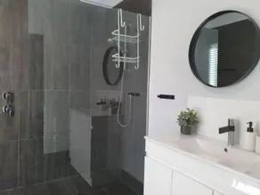 OffShore Holiday House on Acreage - Image 3
